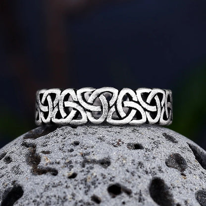 Heritage Nordic Celtic Knot Ring - Mythical Pieces 11 / Triquetra
